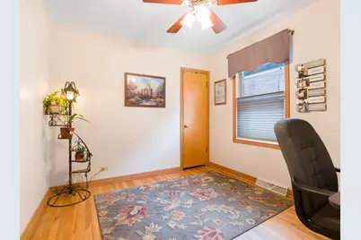2028 N 72nd Court, Elmwood Park, IL 60707 - Photo 15