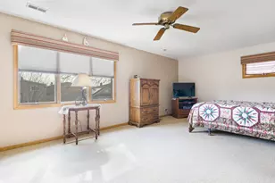 2028 N 72nd Ct, Elmwood Park, IL 60707 - Photo 17