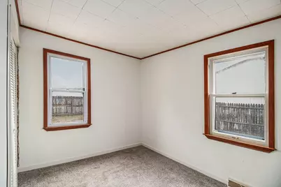 180 Henderson Street, Bensenville, IL 60106 - Photo 9