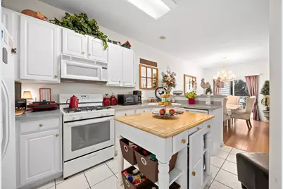 2939 Brossman Street, Naperville, IL 60564 - Photo 11