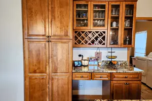 815 Kindberg Ct, Elburn, IL 60119 - Photo 11