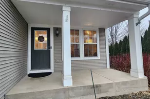 815 Kindberg Ct, Elburn, IL 60119 - Photo 3