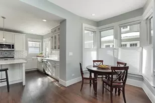 416 Greenwood St, Evanston, IL 60201 - Photo 3