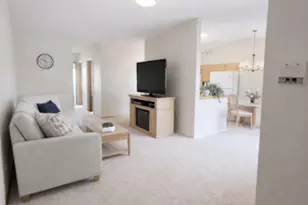 9138 W 95th St, Hickory Hills, IL 60457 - Photo 7