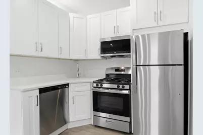 3040 N Drake Avenue #2R, Chicago, IL 60618 - Photo 3