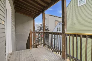 3040 N Drake Ave, Chicago, IL 60618 - Photo 15