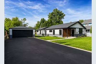 134 E Morrison Avenue, Mount Prospect, IL 60056 - Photo 1