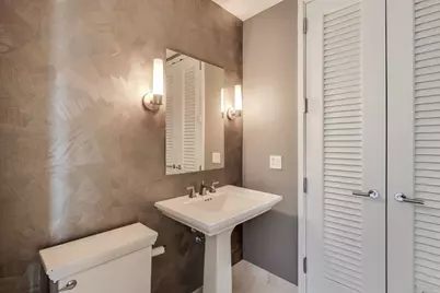 401 N Wabash Avenue #44D, Chicago, IL 60611 - Photo 19