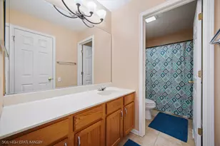 2997 Coastal Dr, Aurora, IL 60503 - Photo 25