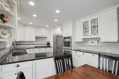 1007 River Oak Drive, Naperville, IL 60565 - Photo 9