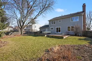 1007 River Oak Dr, Naperville, IL 60565 - Photo 27