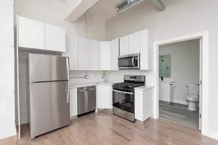 2000 W 22nd Pl, Chicago, IL 60608 - Photo 3