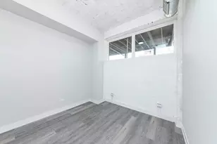 2000 W 22nd Pl, Chicago, IL 60608 - Photo 9