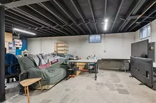 5332 Crescent Ln, Oak Forest, IL 60452 - Photo 19