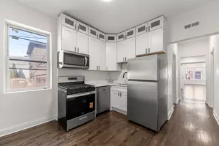 7532 S Champlain Ave, Chicago, IL 60619 - Photo 23