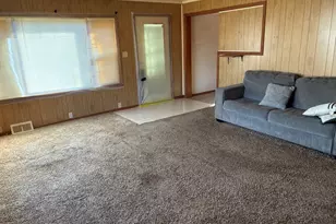 804 Monroe Ave, Dixon, IL 61021 - Photo 13