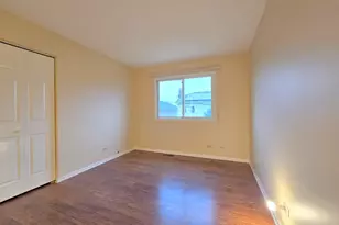 1013 E Meadow Lake Dr, Palatine, IL 60074 - Photo 19