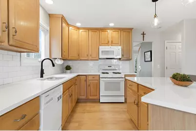 [Address not provided], Downers Grove, IL 60515 - Photo 9