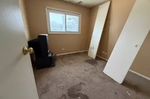 1235 San Simeon Dr, Hanover Park, IL 60133 - Photo 13