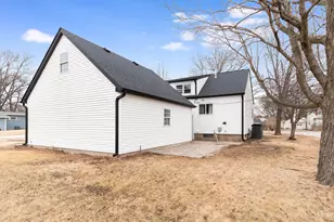 245 N Pine St, Waterman, IL 60556 - Photo 17