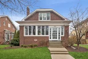10310 S Hamilton Ave, Chicago, IL 60643 - Photo 1