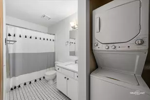 1565 Raymond Dr, Naperville, IL 60563 - Photo 11