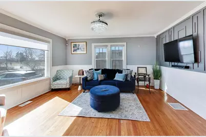 264 E 161 St Place, South Holland, IL 60473 - Photo 5