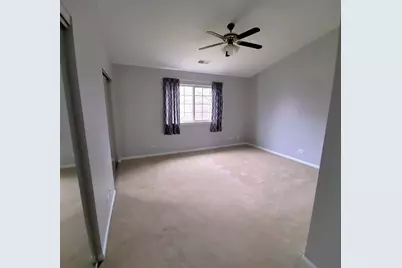 147 Polaris Drive, Lake in the Hills, IL 60156 - Photo 13