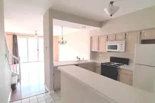 147 Polaris Dr, Lake in the Hills, IL 60156 - Photo 3