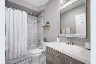 1750 W Julian Street #5, Chicago, IL 60622 - Photo 17