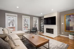 1750 W Julian St, Chicago, IL 60622 - Photo 3