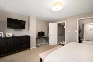 1750 W Julian St, Chicago, IL 60622 - Photo 11