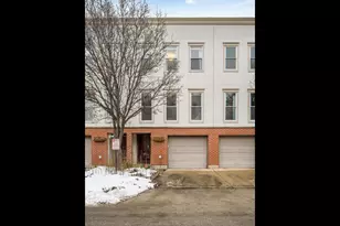 1750 W Julian St, Chicago, IL 60622 - Photo 21