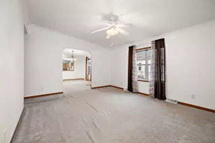 848 Aspen Dr, Manteno, IL 60950 - Photo 11