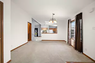 848 Aspen Dr, Manteno, IL 60950 - Photo 3