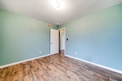 14090 Hanna Way, South Beloit, IL 61080 - Photo 17