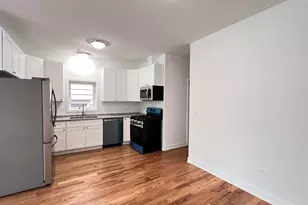 226 W 24th St, Chicago, IL 60616 - Photo 3