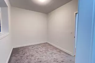 226 W 24th St, Chicago, IL 60616 - Photo 7