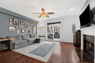 3924 N Southport Ave, Chicago, IL 60613 - Photo 3