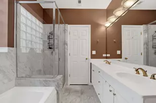 3924 N Southport Ave, Chicago, IL 60613 - Photo 11