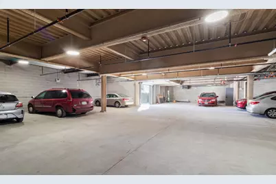 4513 N Clark Street #410, Chicago, IL 60640 - Photo 15