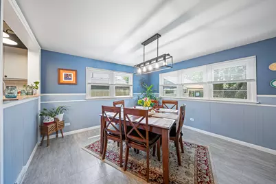 7816 Blazer Avenue, Justice, IL 60458 - Photo 5