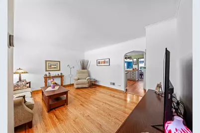 7816 Blazer Avenue, Justice, IL 60458 - Photo 7