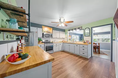 7816 Blazer Avenue, Justice, IL 60458 - Photo 3