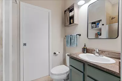 2758 W Francis Place #204, Chicago, IL 60647 - Photo 13