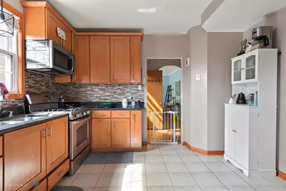 10833 S Avenue M, Chicago, IL 60617 - Photo 11