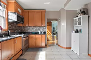 10833 S Ave M, Chicago, IL 60617 - Photo 11