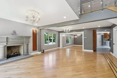 6857 N Knox Avenue, Lincolnwood, IL 60712 - Photo 5