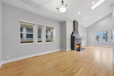 4545 N Lawndale Avenue, Chicago, IL 60625 - Photo 3