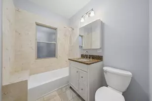 4545 N Lawndale Ave, Chicago, IL 60625 - Photo 11